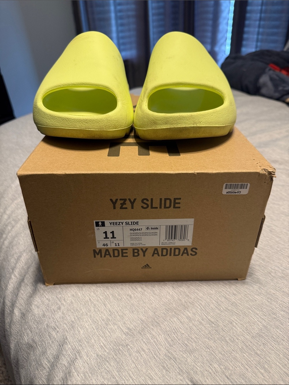 2022
Adidas Yeezy Slides 'Glow Green'
2022 Size 11 used